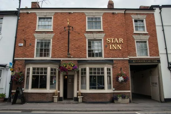 The Star Inn, Pershore. Malvern Rocks Gig Guide for Music in Malvern. Gigs, concerts, live music, open mic nights. Make Malvern your destination for music.